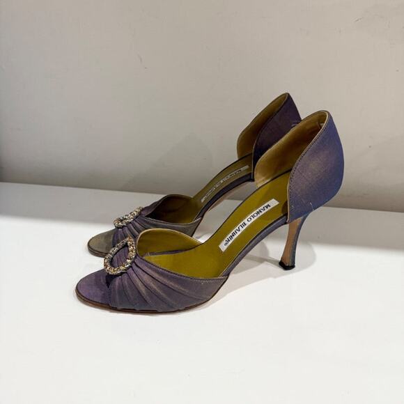 Manolo Blahnik Sedaraby Crystal Embellishments Ombre D'Orsay Pumps Purple EU 39 - Picture 1 of 6